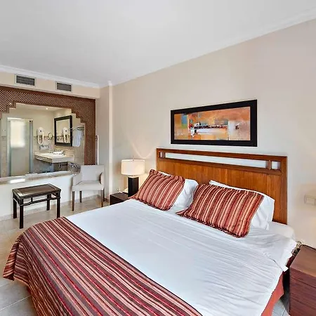 Wyndham Grand Costa Del Sol Hotel El Faro