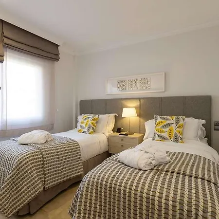 Hotel Wyndham Grand Costa Del Sol 5*