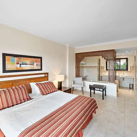 Wyndham Grand Costa Del Sol 5*