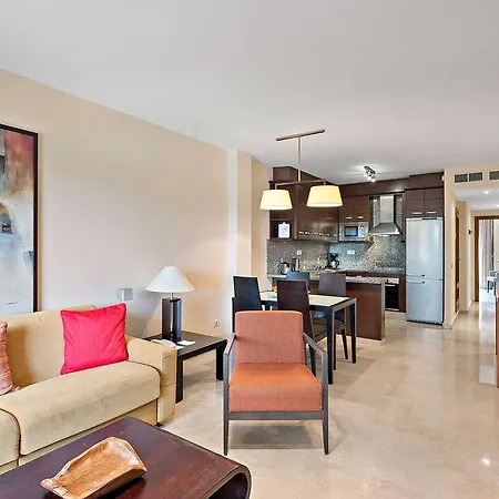 Wyndham Grand Costa Del Sol 酒店 El Faro